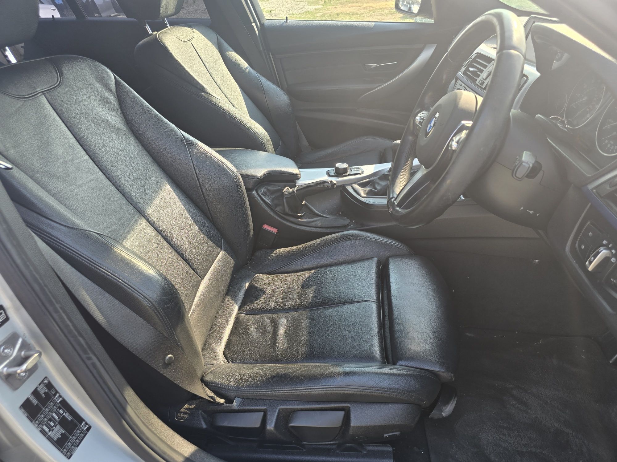 Piese Bmw F30, 320i motor N20, M pachet, culoare A83