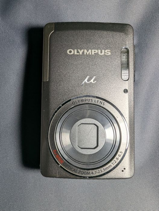 Цифровая камера Olympus µ-5010.