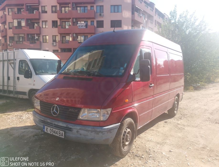 Мерцедес sprinter 212D