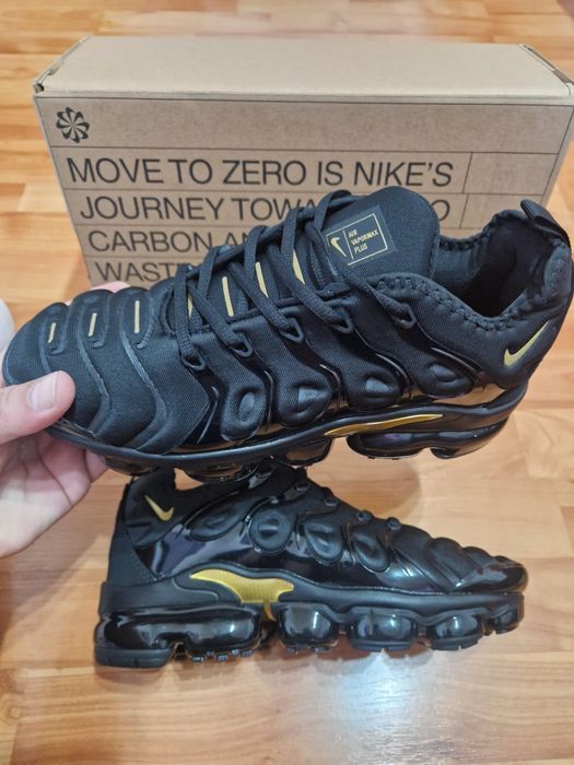 Adidași vapormax plus original