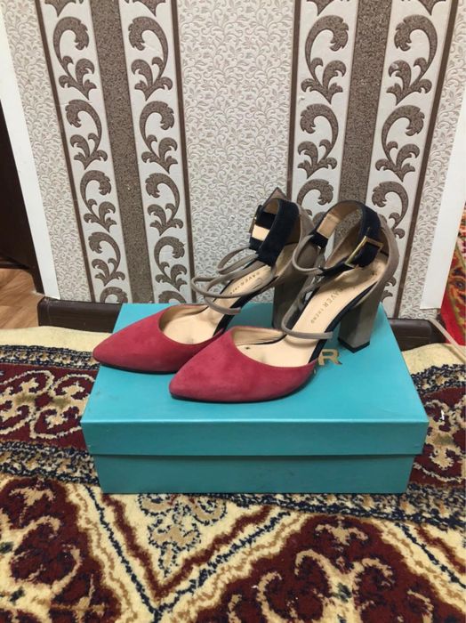 Бавер туфли сатылады