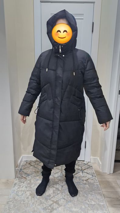 Пуховик женский длинный.