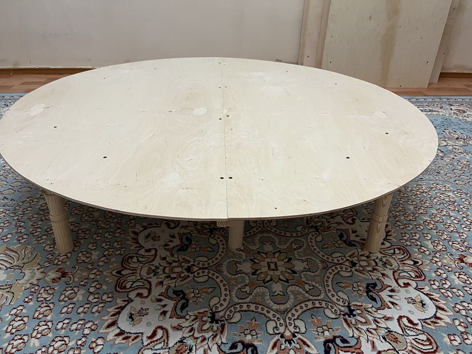 Сатылымда жиналмалы дөңгелек жер стол