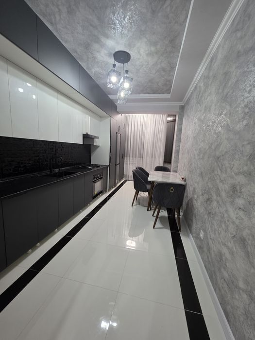 Vagzal Karavan 3 xona 8 etaj