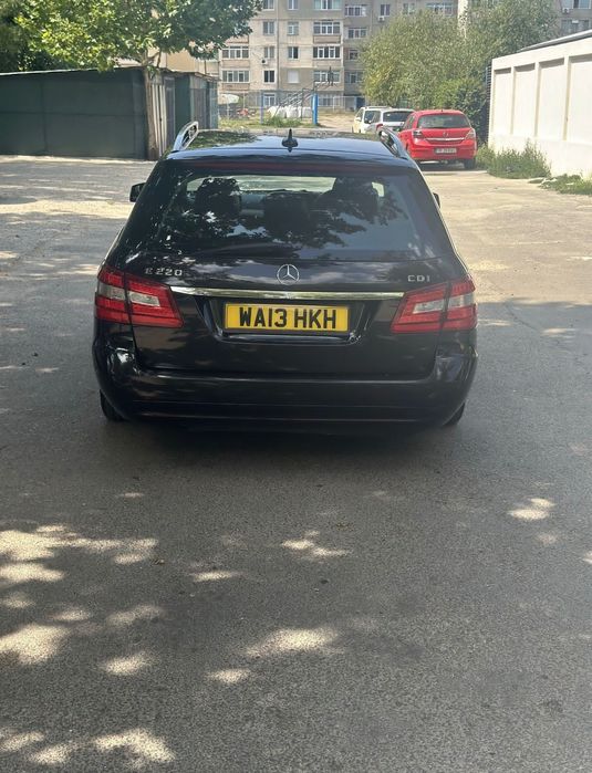 Stop stinga dreapta Mercedes E w212