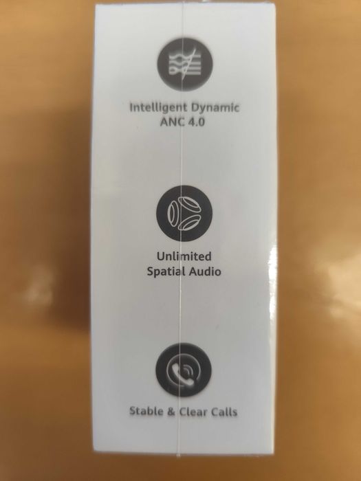 Продавам нови безжични слушалки Huawei FreeBuds 7i