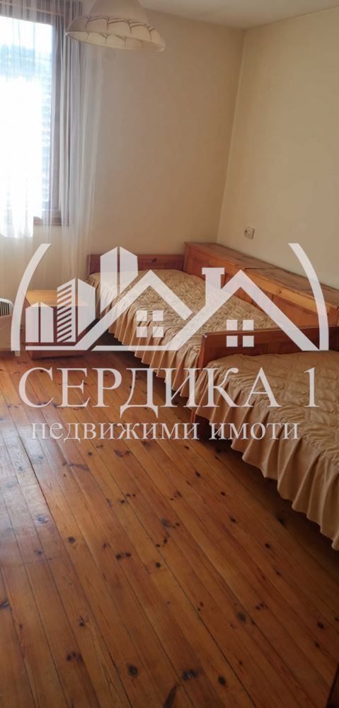 Етаж от къща в Благоевград-Център