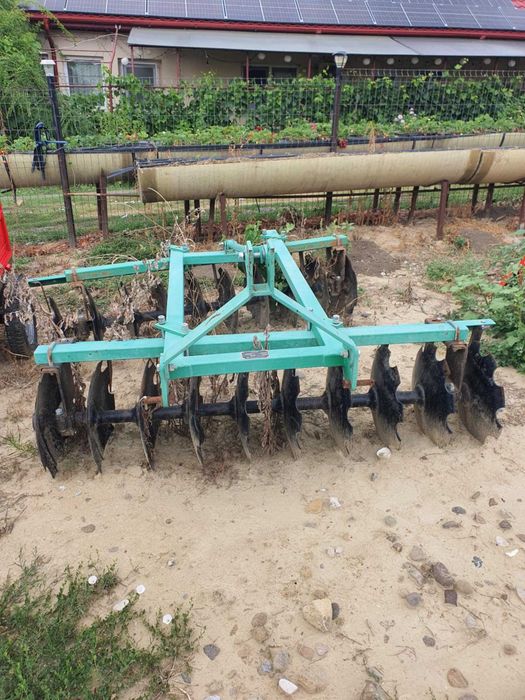 Tractor Jinma 45 cai 4x4 + echipament agricol