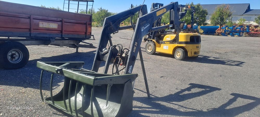 Incarcator frontal tractor piesa