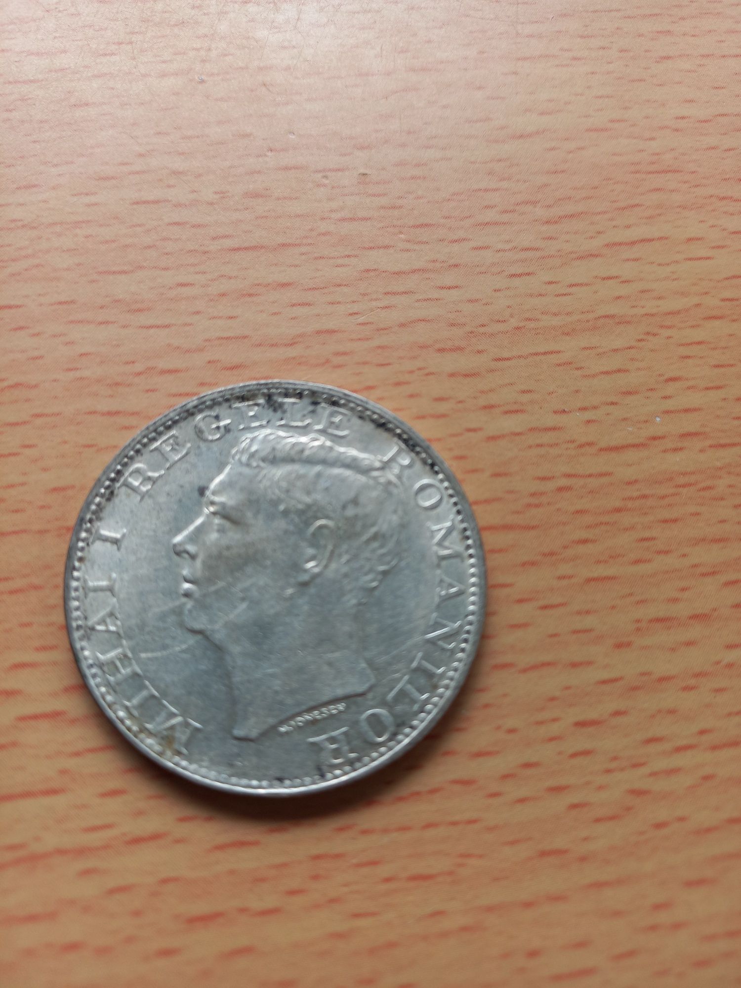 Moneda 500 lei cu regele Mihai an 1944