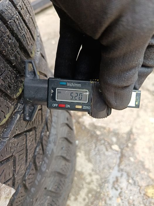 Anvelope MS iarna 235 35 19 pirelli 2021 5-6.5mm