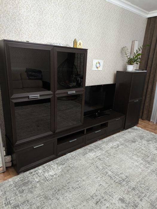 Продам б/у мебель для гостиной