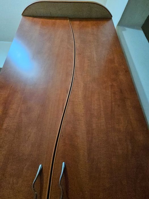 Dulap cu 2 usi si 2 sertare