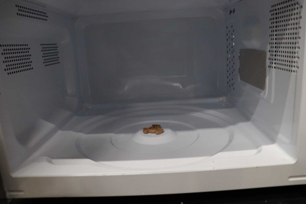 Микровълнова фурна Nostalgia RMO4BK Retro, 800W, 12 настройки, LED