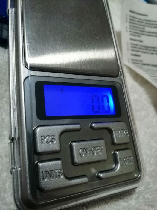 Новые весы ювелирные до 500 г.