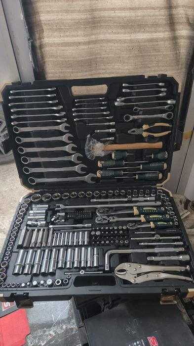 набор ключей 202 новое