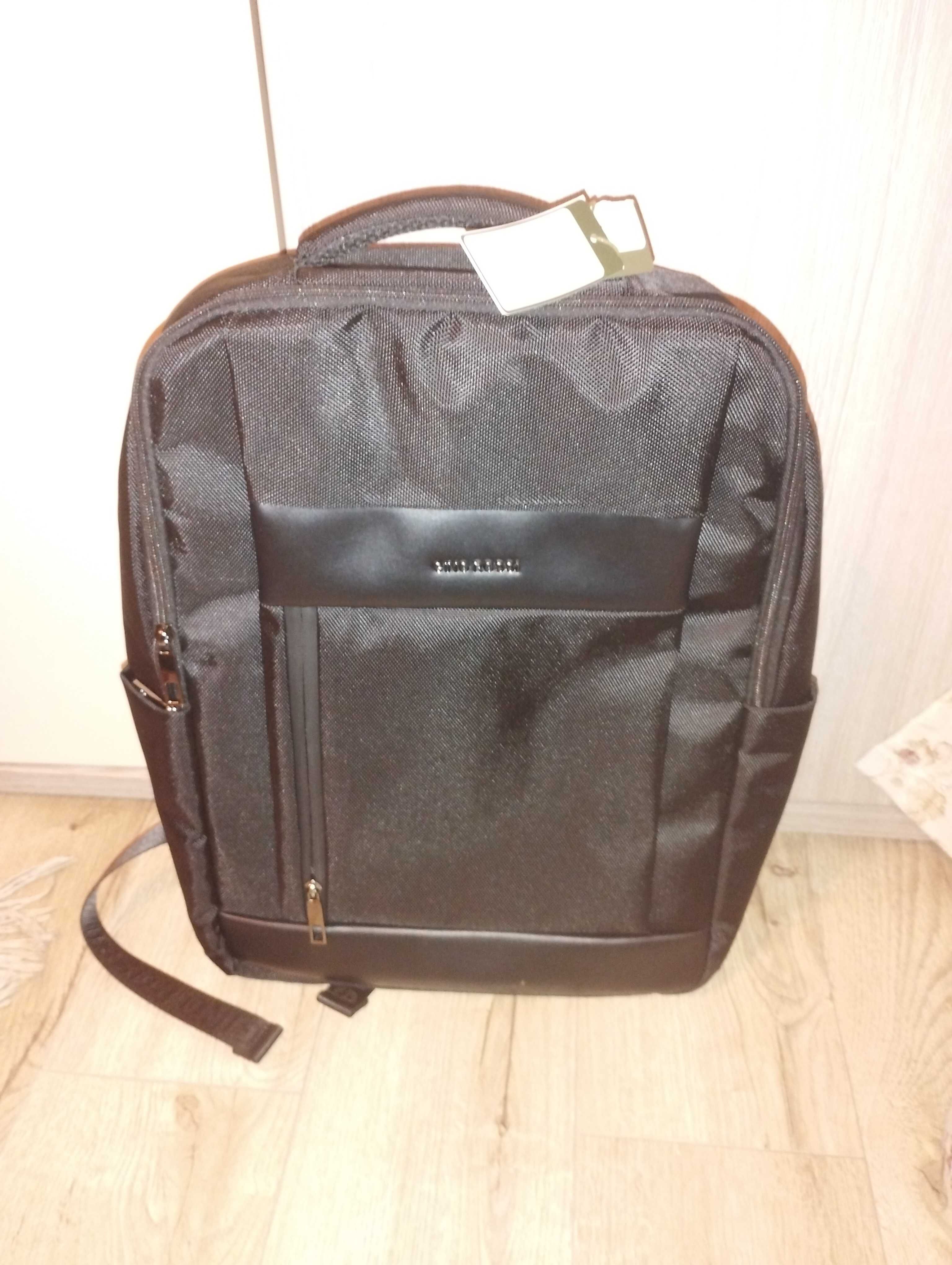 Vând rucsac pentru laptop Gino Rossi