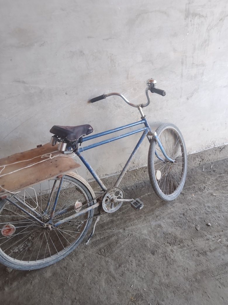 Velik sotiladi r