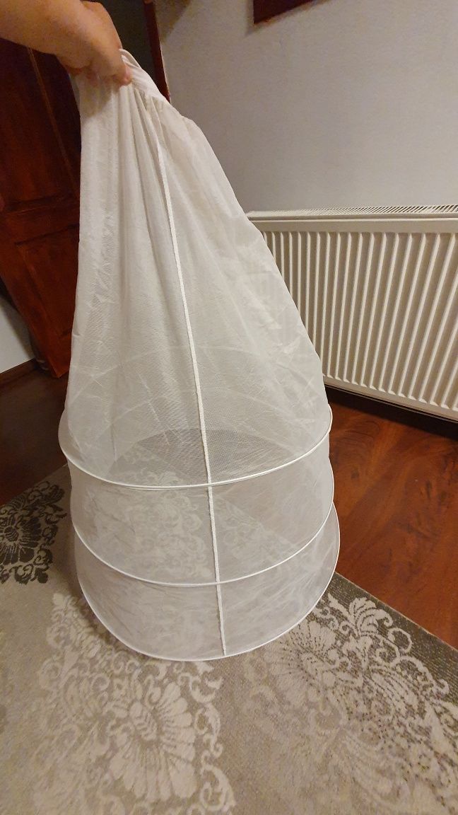 Rochie de mireasa cu voal