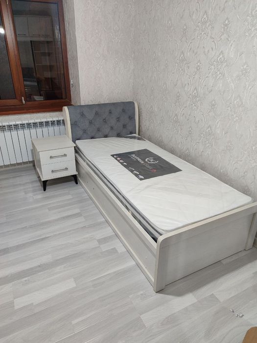 Biz xarhil turdagi mebilar ishlab chiqaramiz