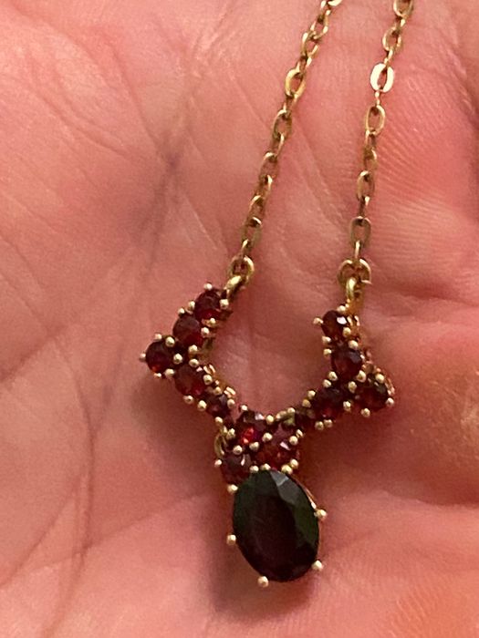 Продавам Златно Дамско колие 14к