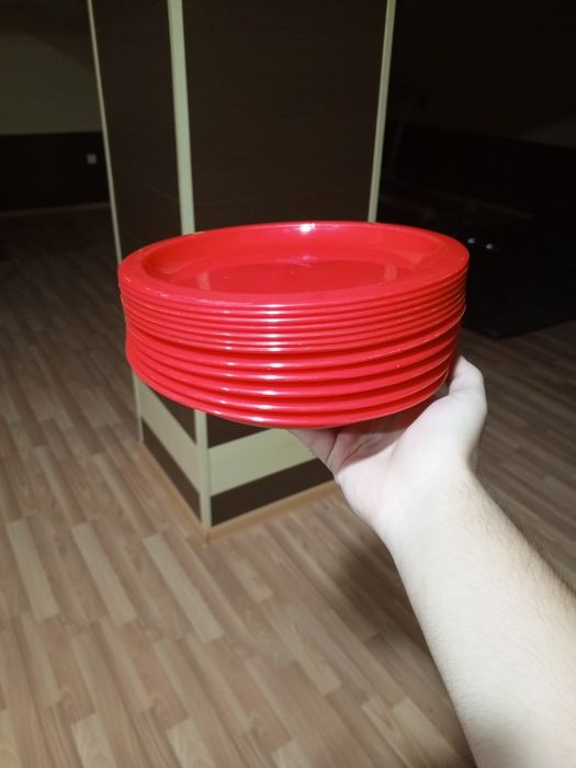 Paxotga peknikga chiqadigan idish