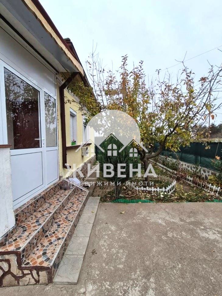 Продавам обзаведена къща в гр. Генерал Тошево, обл. Добрич