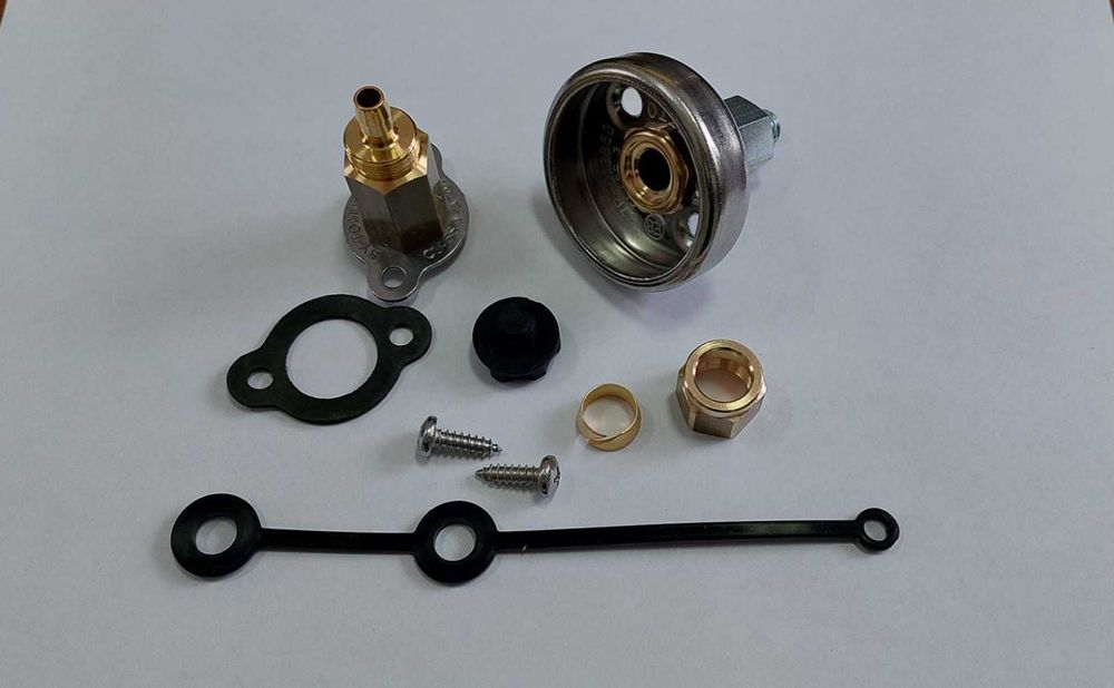 Выносное заправочное устройство(ВЗУ) в бензолючок под пластик