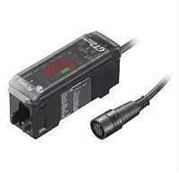 sensor digital  GT2-P12K KEYENCE + amplificator laser GT2-71CP