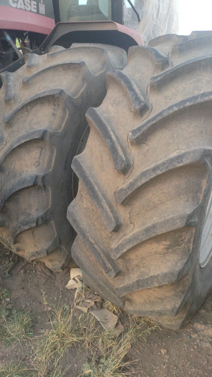 Продам Case STX425