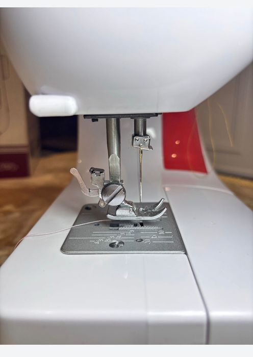 Швейная машина 50000