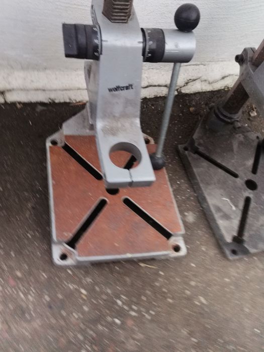 стойка за бормашина дрелка