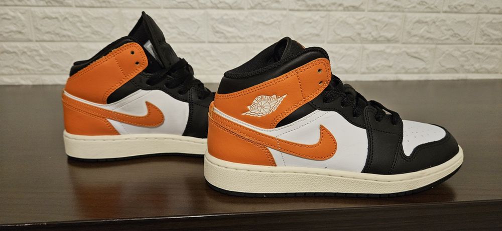 Air Jordan 1, marime 37.5