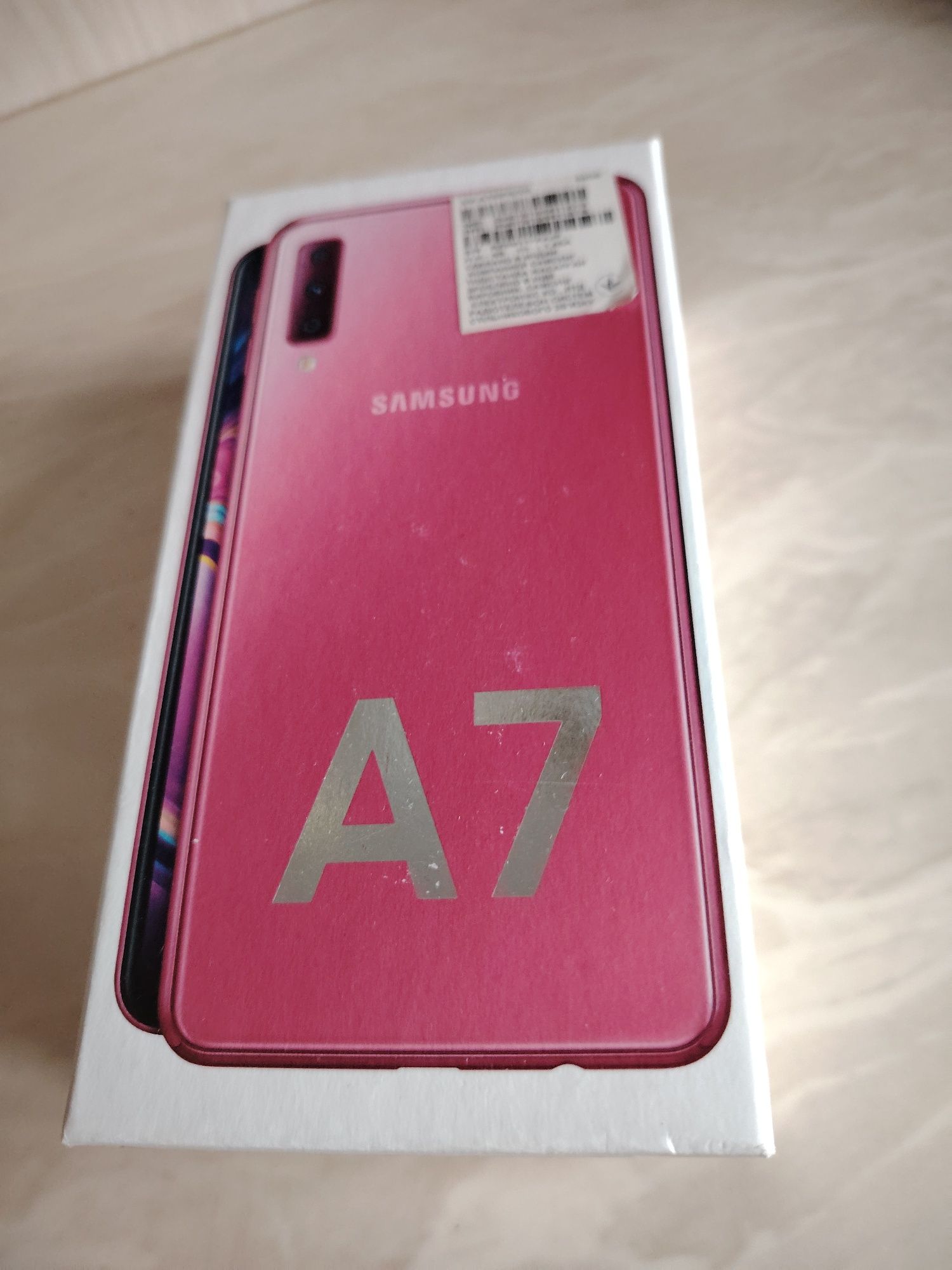 Продам Samsung A7