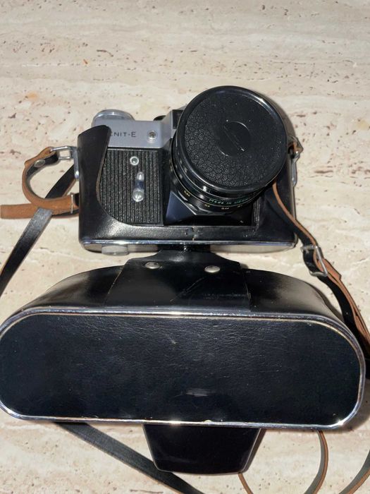 aparat foto Zenit E anii 80 fabricat in URSS