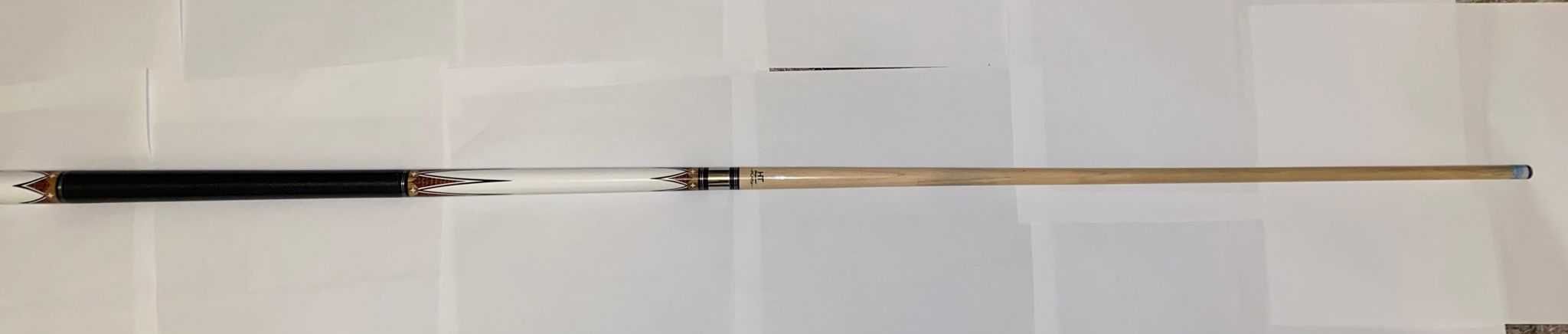 Tac de biliard model Fury Viginti DE-3
