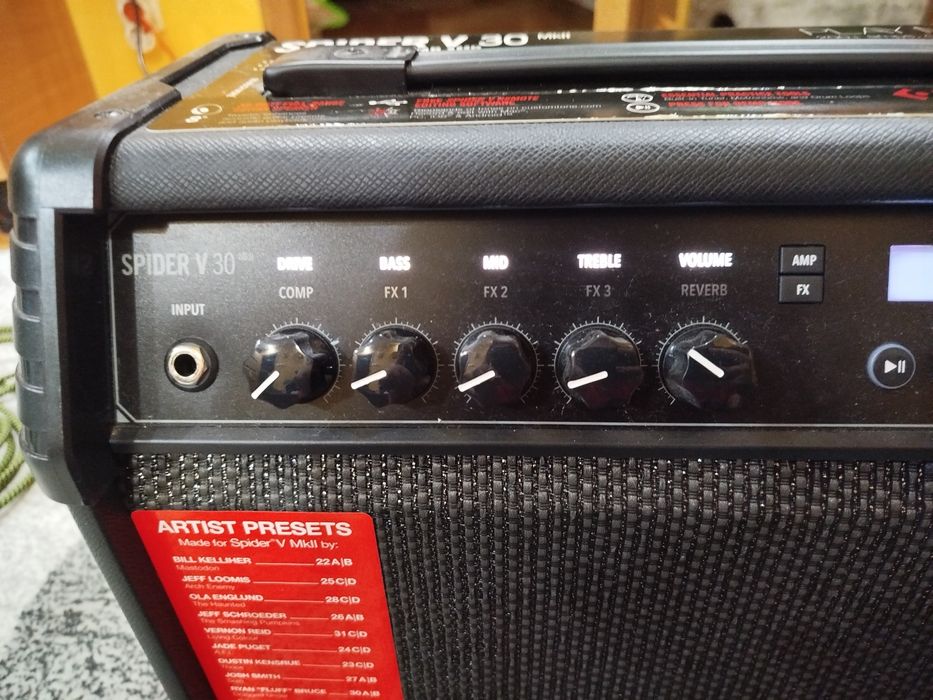 Vand Cub chitară Electrică Și Electro-Acustică ,Line6 Spider V 30 MkI
