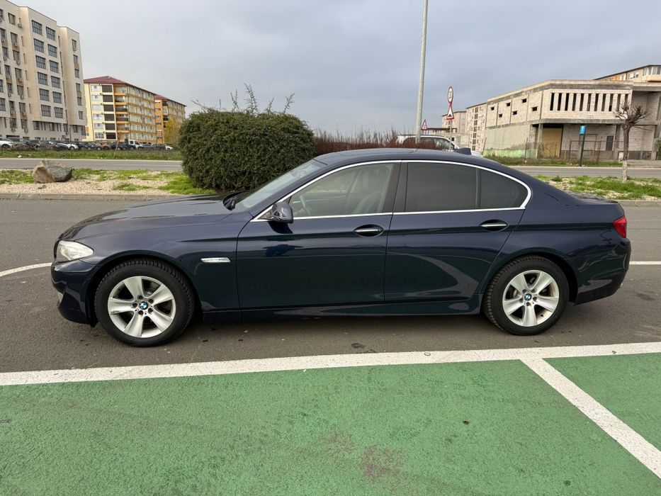 Se vinde BMW Seria 5 520d 184cp 2013