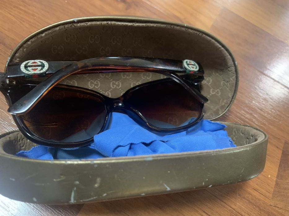 Продавам слънчеви очила Gucci