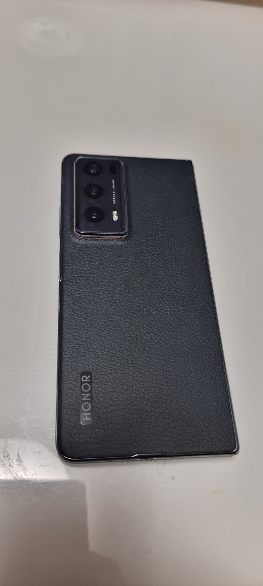 Honor magic v2, ram 16gb, 512 gb