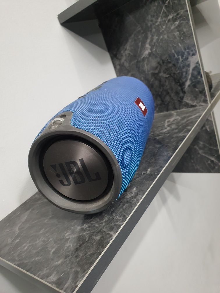 Продаётся JBL XTREME