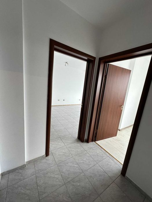 Продава се Двустаен апартамент в София, Малинова долина - 82 кв.м за 2305 €/кв.м - Снимка #7