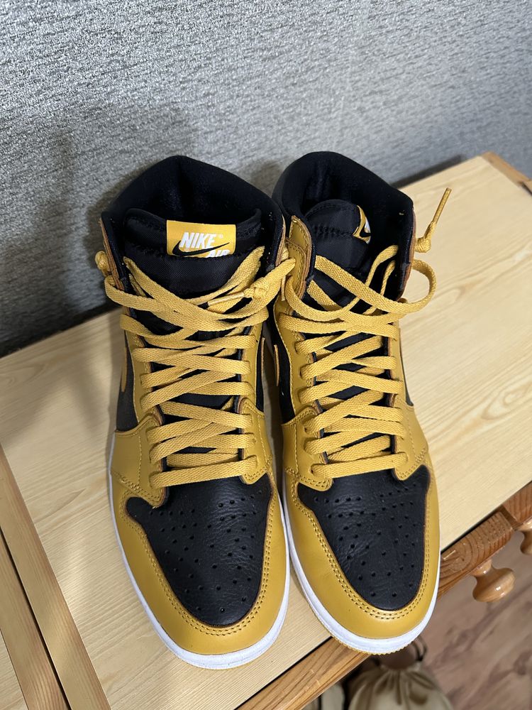 Jordan 1 Taxi / EU 44
