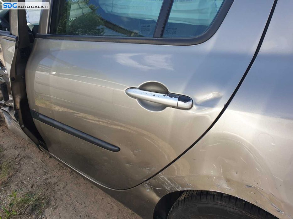 Usa Usi Portiera Portiere Stanga Spate Dezechipata cu DEFECT Renault Clio 3 Hatchback 2005 - 2014 Culoare TEHNK [C3697]