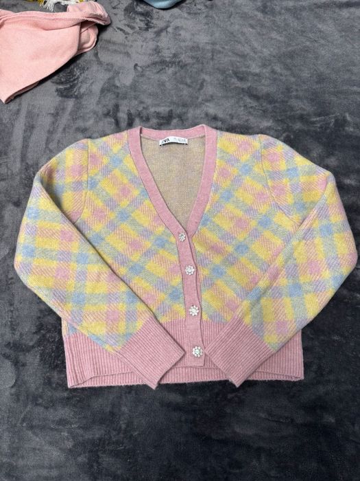 Lot pulovere  dama impecabile