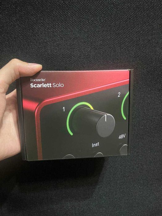 Focusrite Scarlett solo 4th gen.4-avlod.