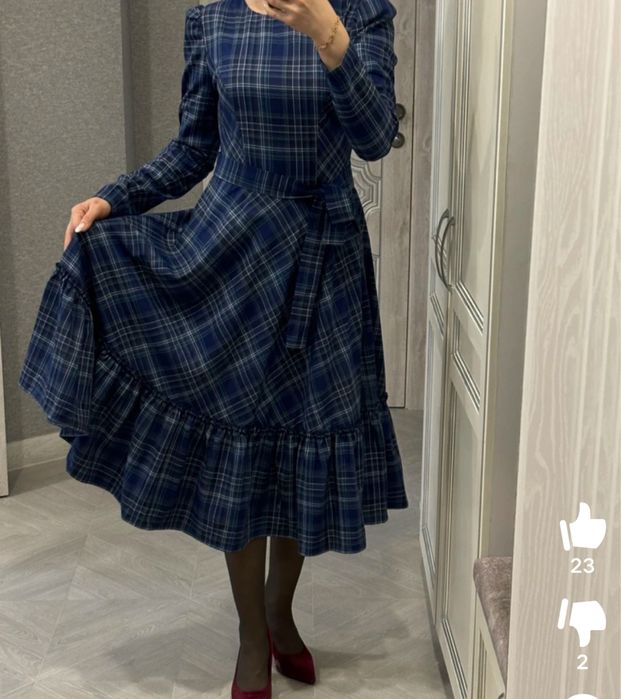 Платье на осень-зиму почти нов