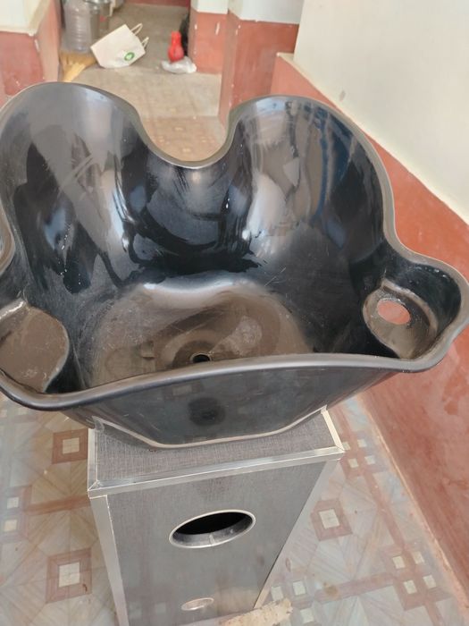 Сартарошлар учун соч ювиш мосламаси Мойка