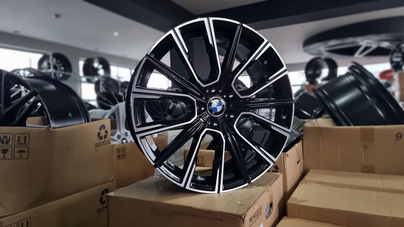 21 цола BMW-7 F01 5x120/5х120