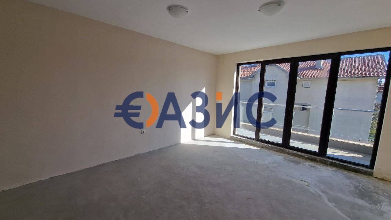 Продава се Двустаен апартамент в Бяла - 60 кв.м за 684 €/кв.м - Снимка #3
